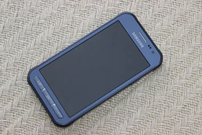Samsung Galaxy XCover 3 - 9