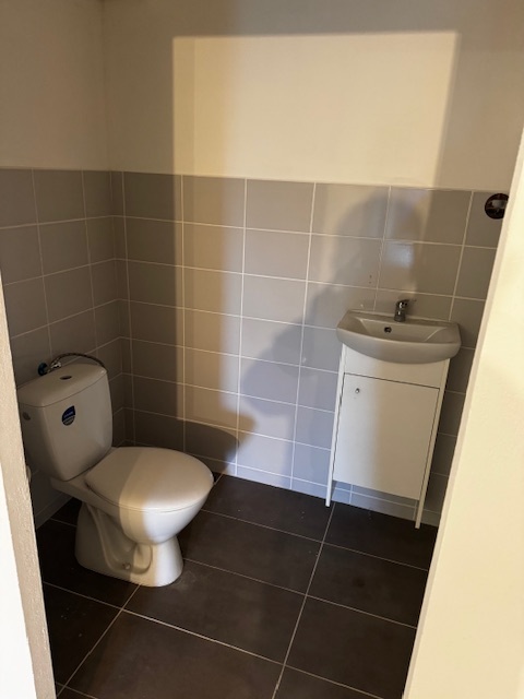 Predaj, Prenájom, nebytoví priestor, pozemku - 9