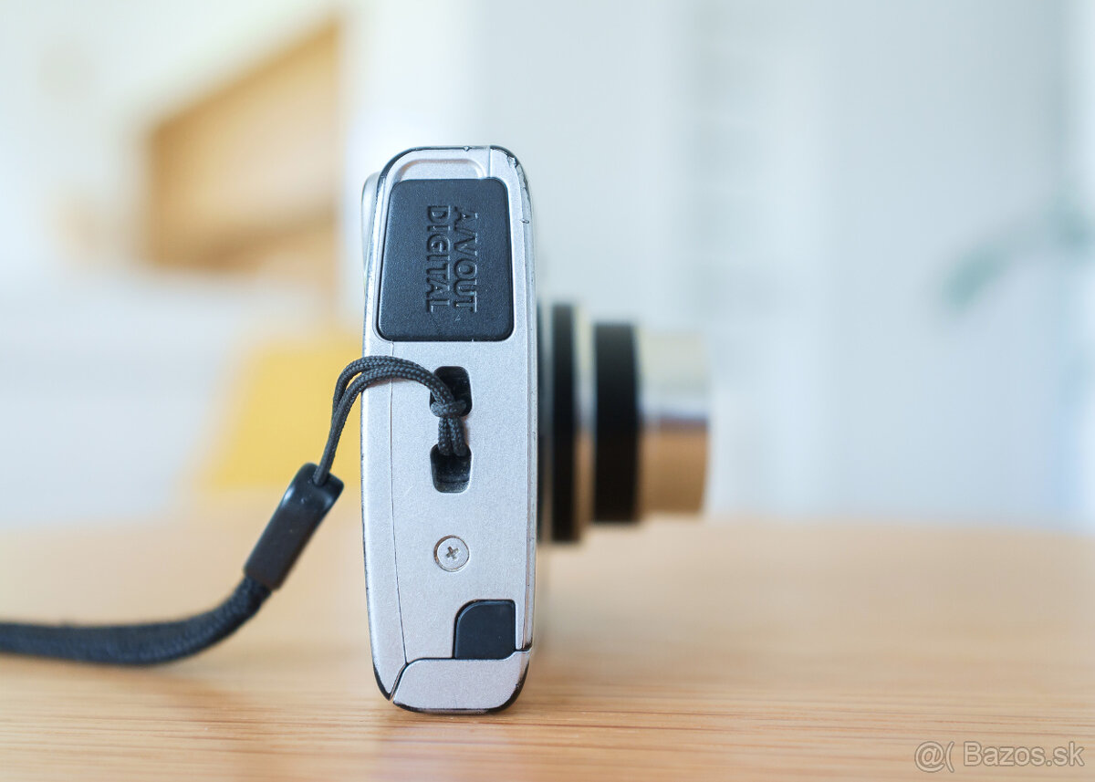 Canon PowerShot A2500 - 9