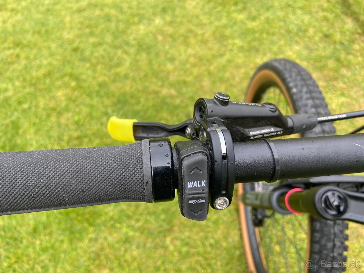 BMC Fourstroke AMP LT THREE 29" - 16,9kg - 9