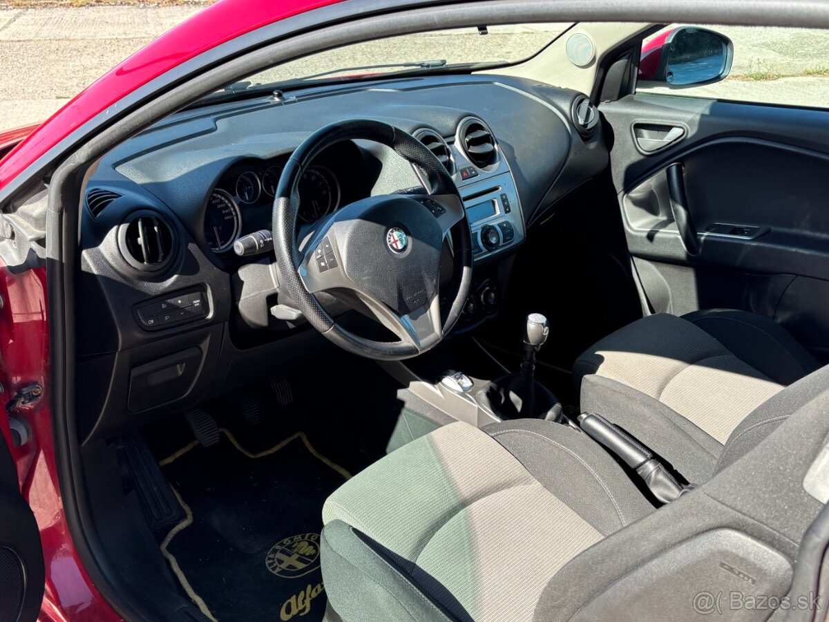 Alfa Romeo MiTo 1.4i - 9