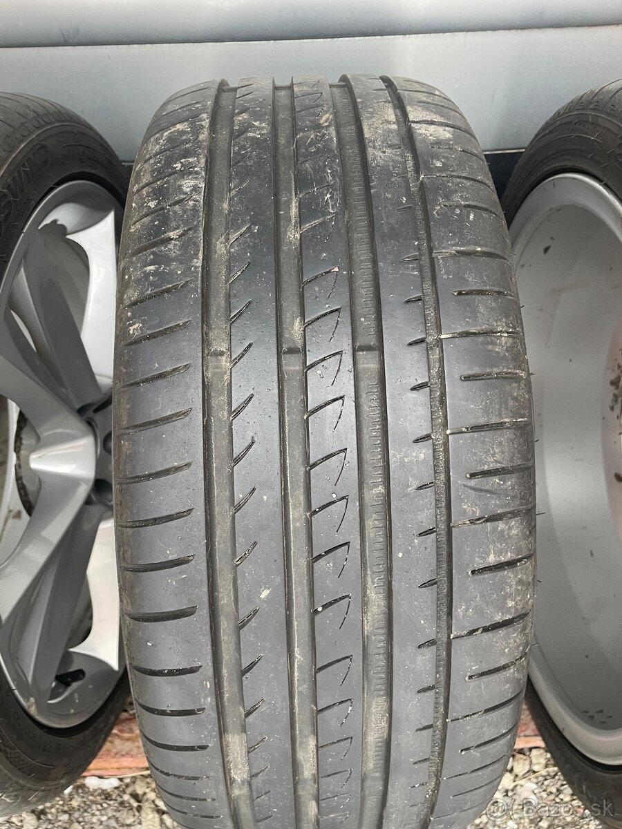 5x100 R17 215/40 R17 - 9