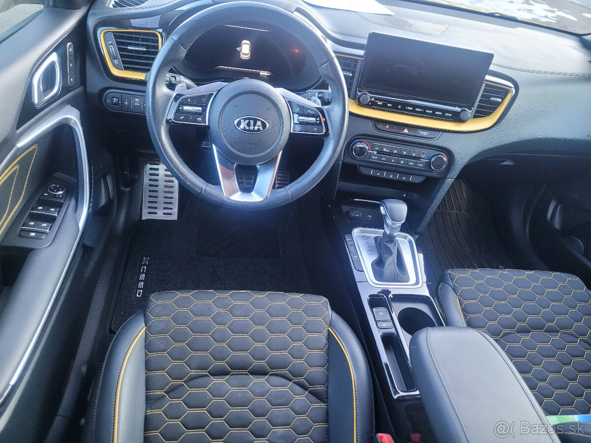 Kia XCee´d, 1,6CRDI 100KW EXCLUSIV 46000KM - 9