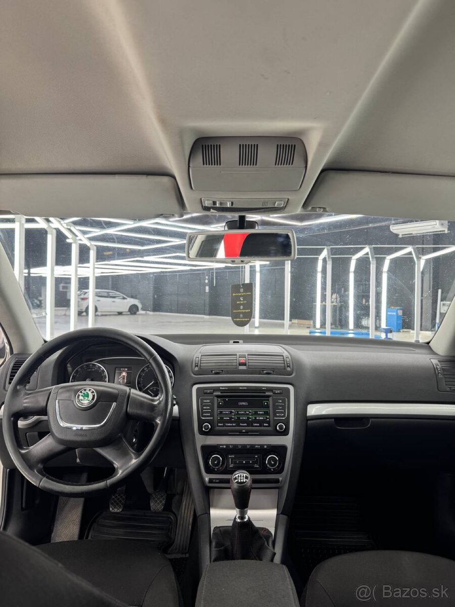 Škoda octavia 2.0 TDi 103Kw 2010 - 9