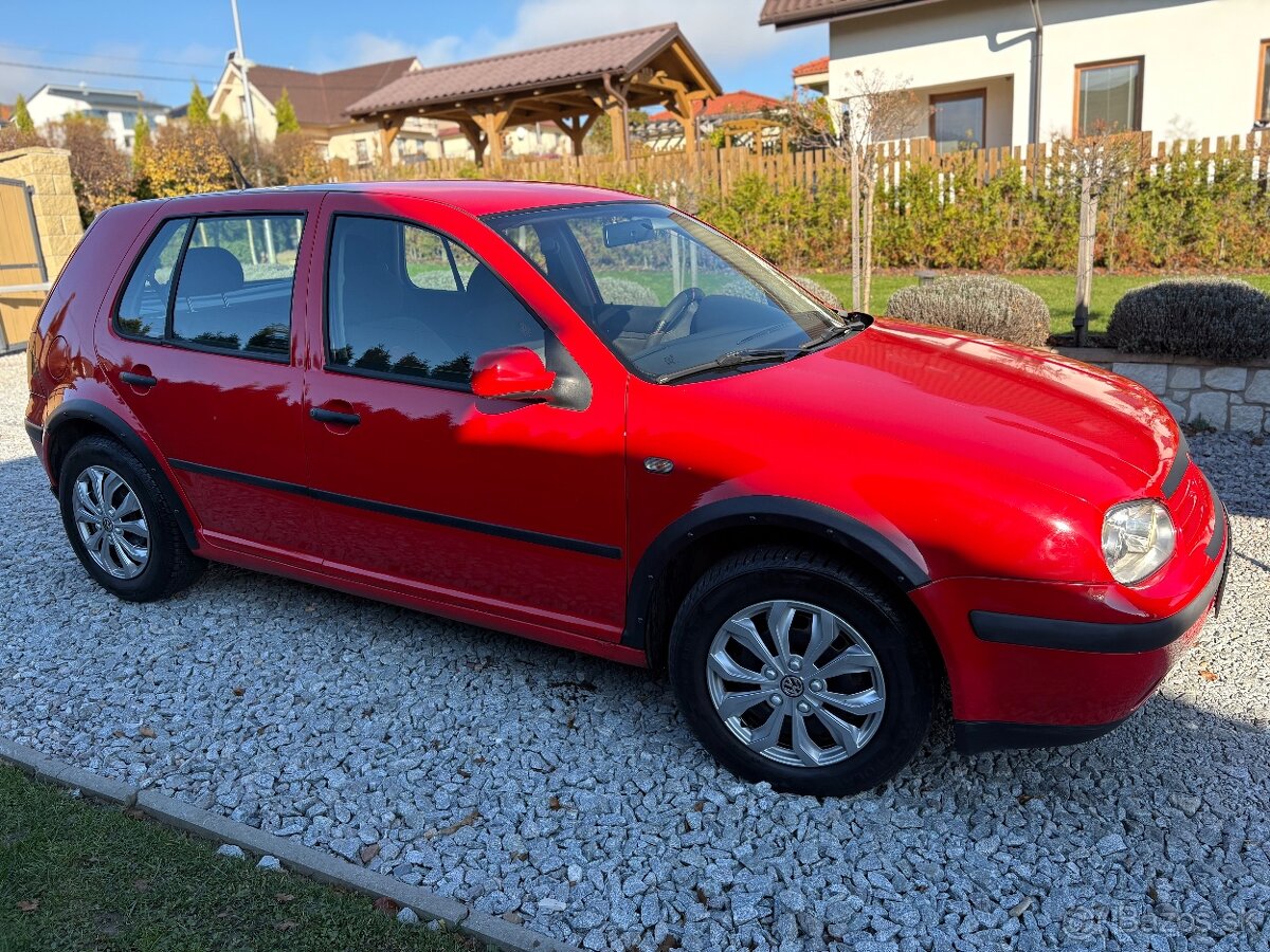 Volkswagen Golf 1.9 TDI 66kw -90hp rotačka 259000km - 9