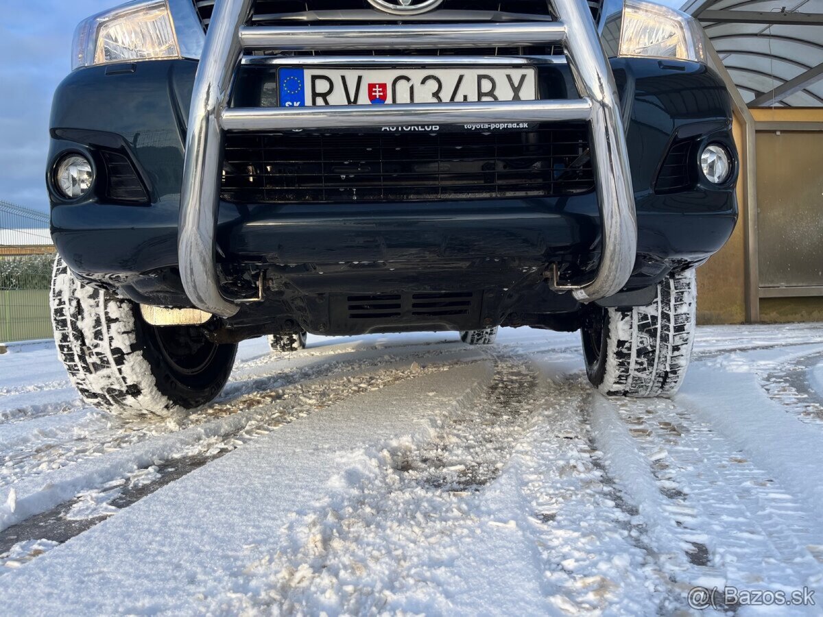 Toyota Hilux - 9