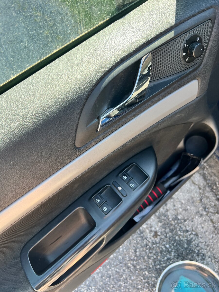 Predám škoda Octavia Facelift - 9