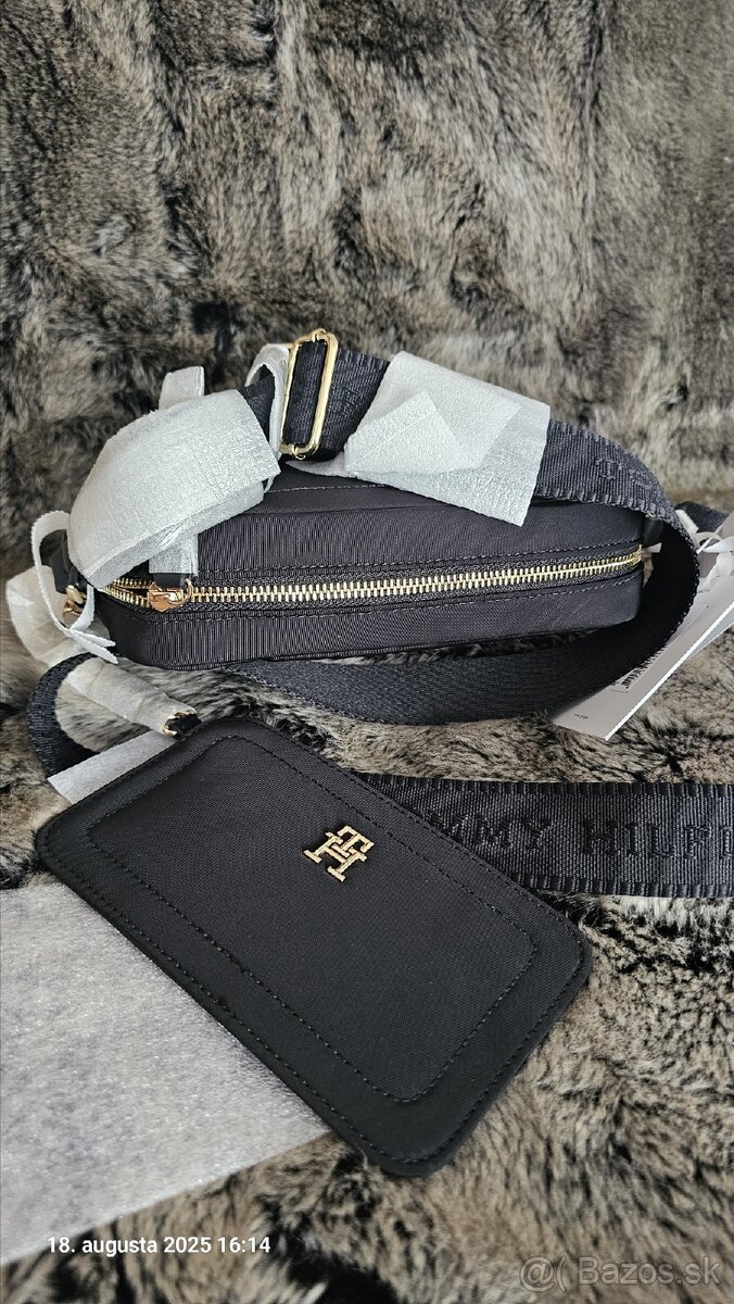 Tommy Hilfiger Original - 9