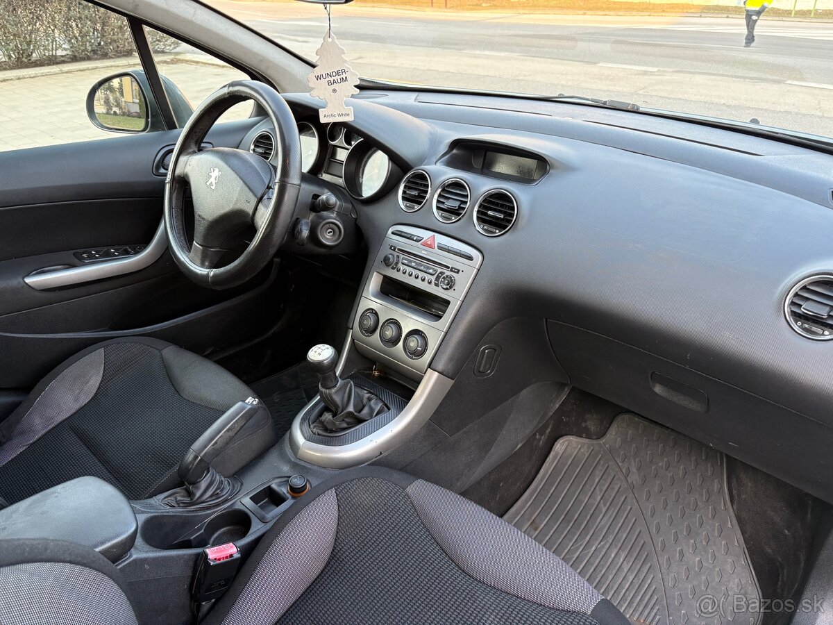 Peugeot 308 1.6 HDi - 9