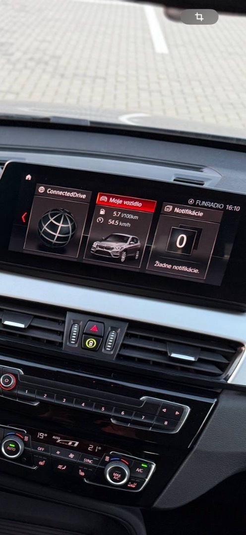 BMW X1 sDrive AT Head-up display, LED, Service - 9