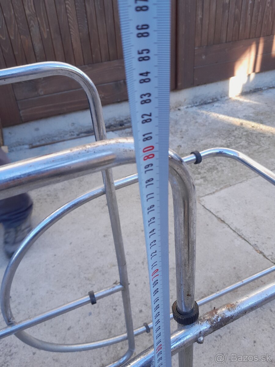 Predám stojan na kvety - 9