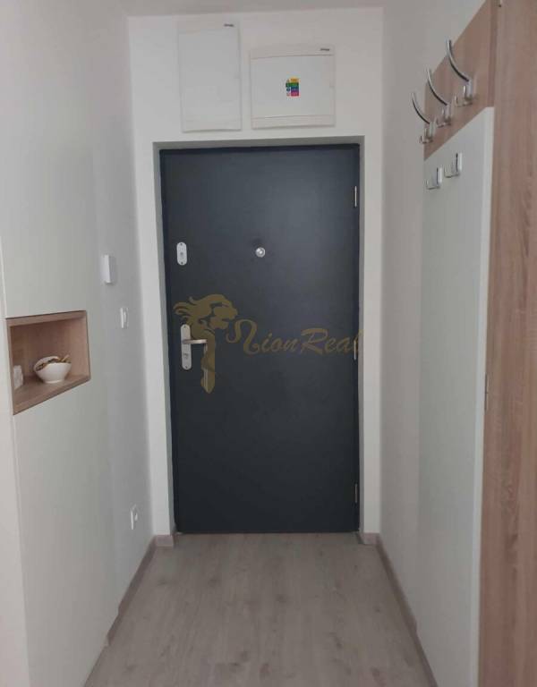 2-izb. byt,Pri Hrubej lúke,Dúbravka, parkovacie státie, pivn - 9