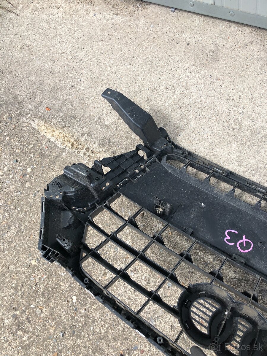 maska audi q3 14-18 lift mrizka naraznik chrom - 9