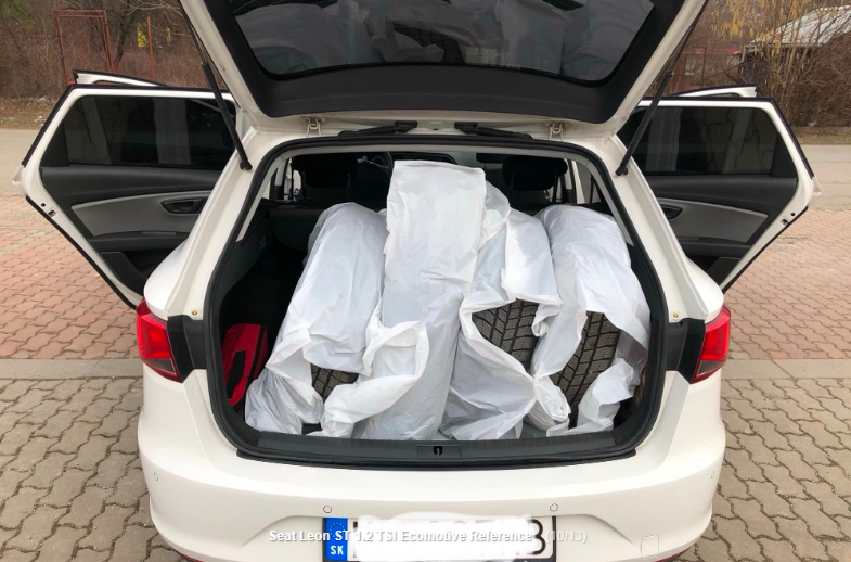 SEAT LEON ST 1.2 TSI M6 81kW, 210 000 km, 5/2016 - 9