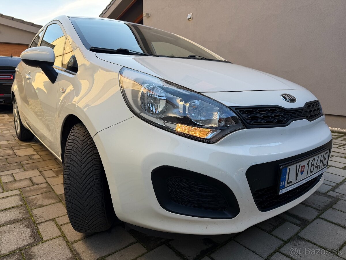 KIA RIO, 1,25 BENZÍN, MANUÁL, SILVER, 9/2014, 128 563KM - 9