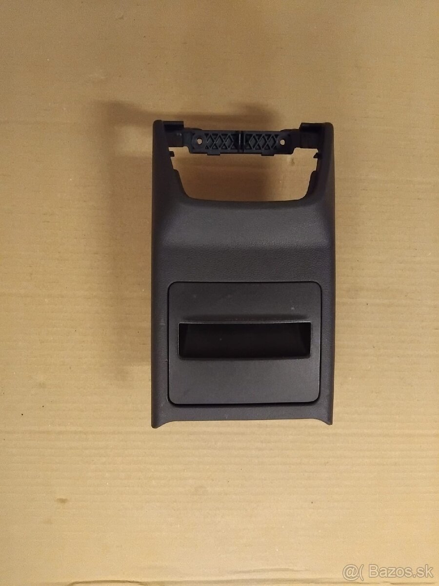 rozpredám interiér Octavia 3 - 9