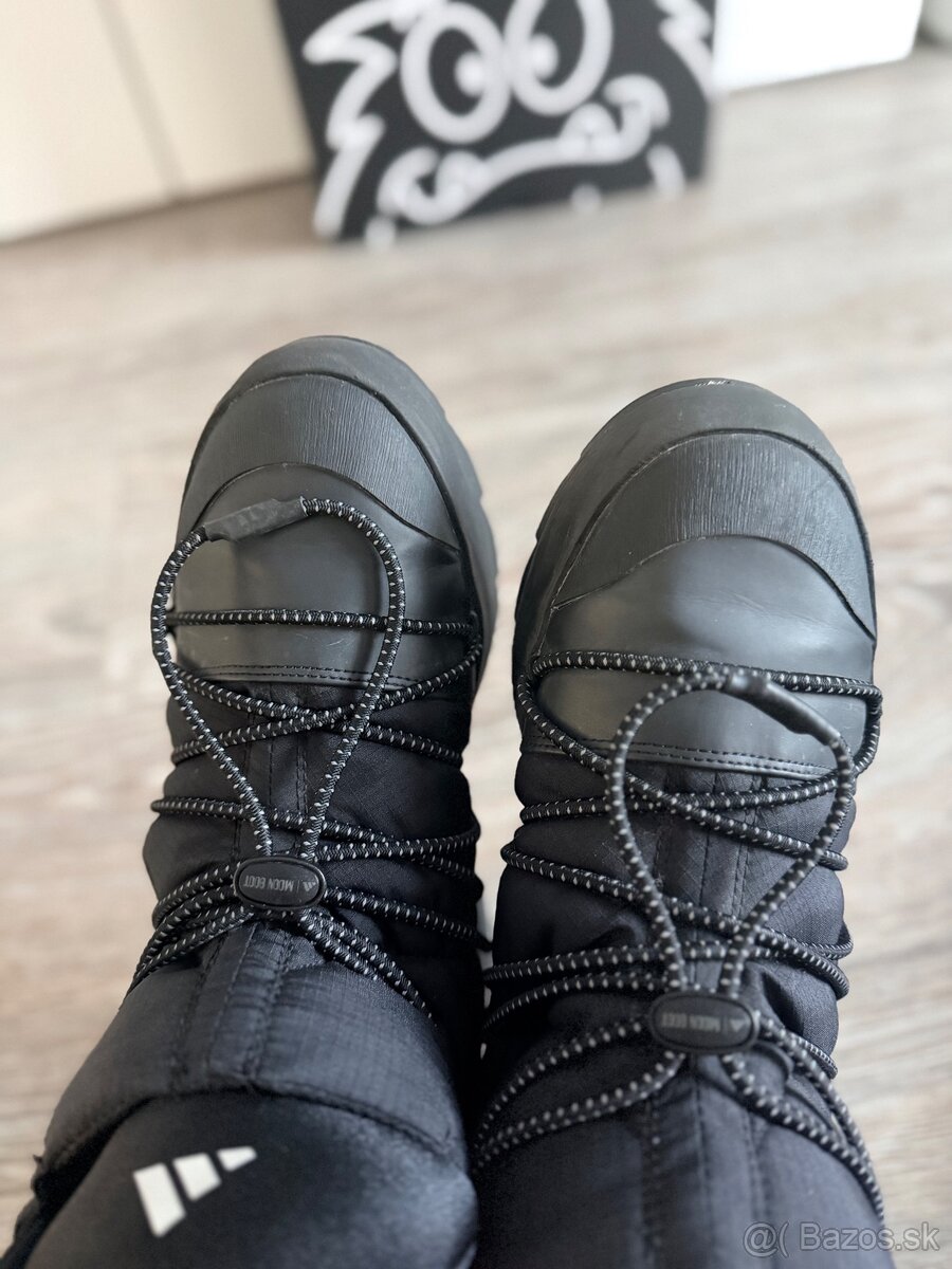 Limitka Adidas x Moon Boot - 9