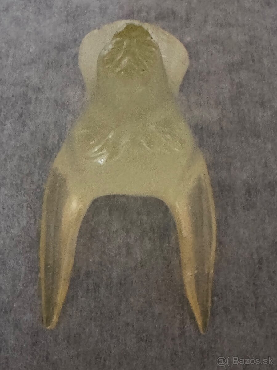 Skl. soška hlavy psa Anubis, světélkující zeleně - 9