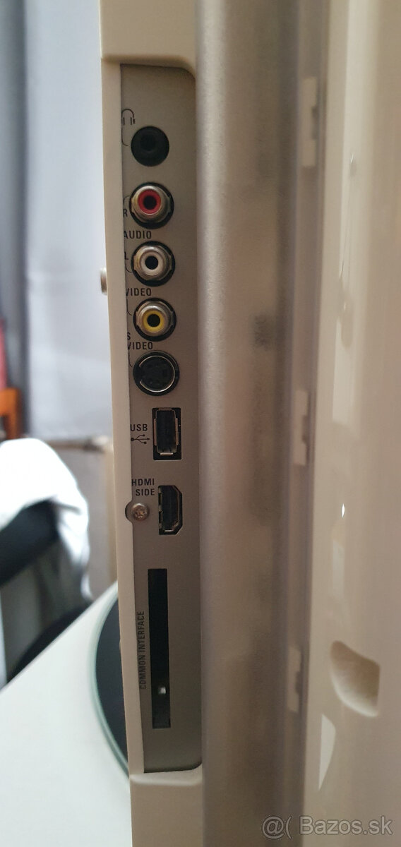 Predám LCD TV Philips 42PFL7623D/10 - 9