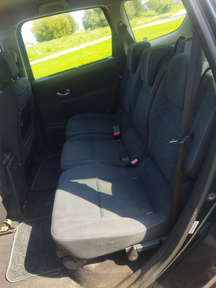 Renault Grand Scenic 1,5dci - 9