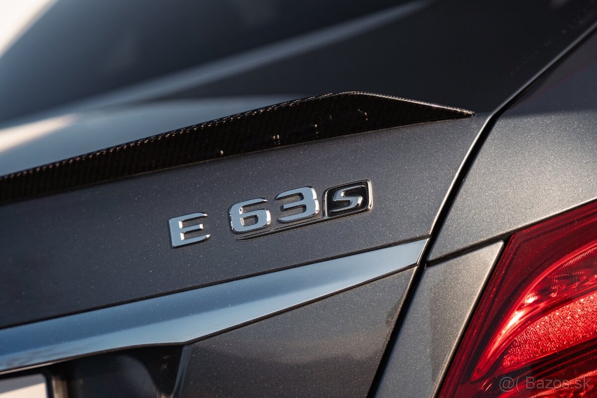 Mercedes-Benz E63s AMG V8 Biturbo 4Matic+ - 9