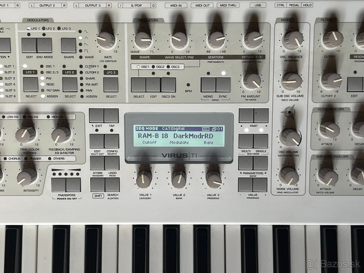 Access Virus Ti2 Polar + deluxe bag - 9