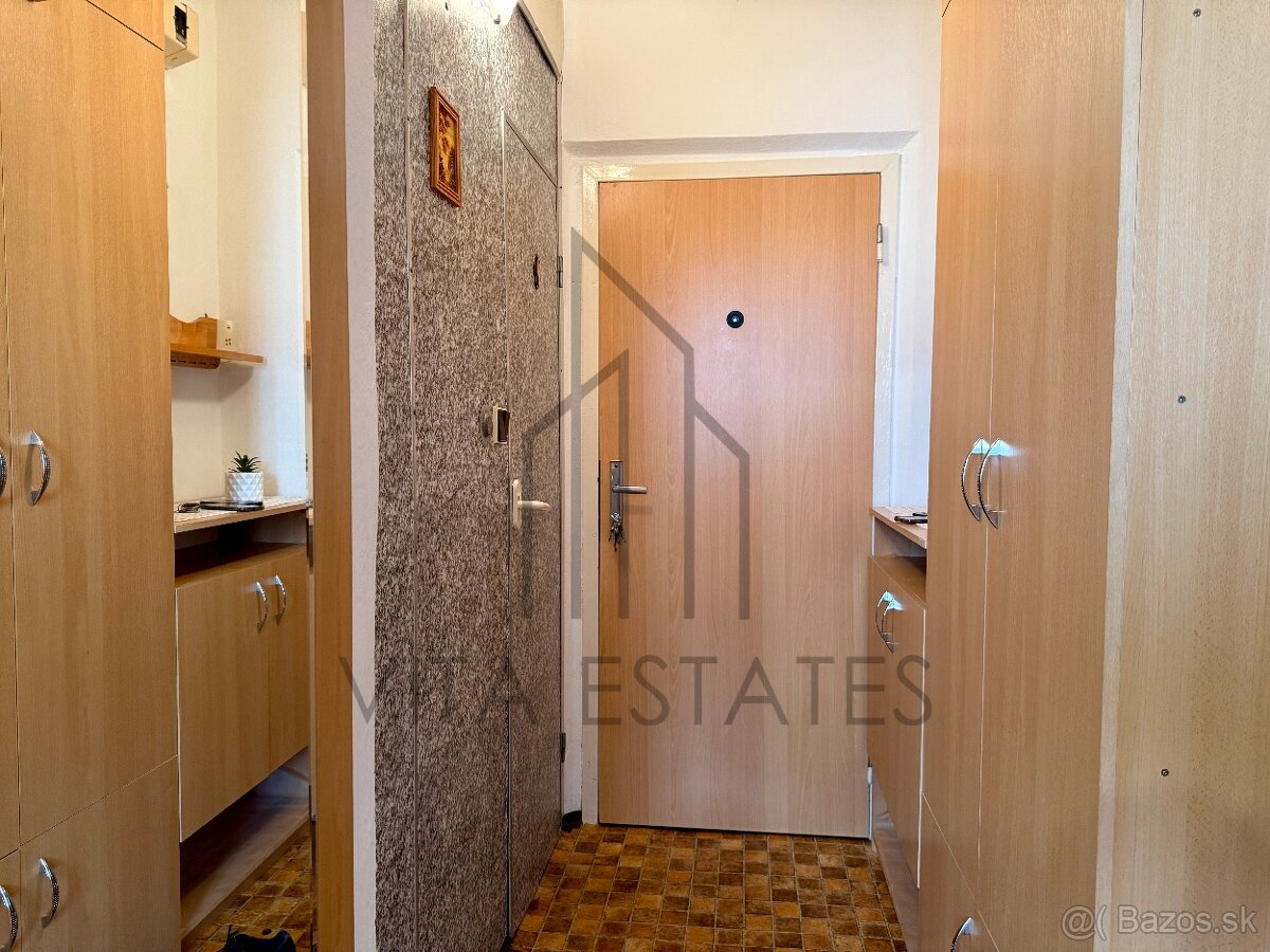 Prenájom 1-izbový byt – Górkeho ulica, Prievidza - 9