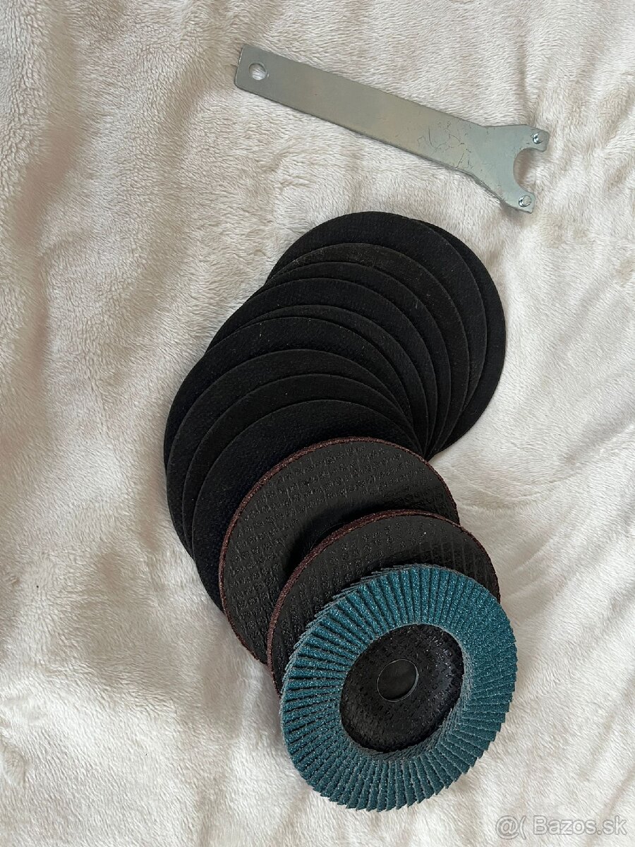 Aku Uhlová Brúska - flexa - 9