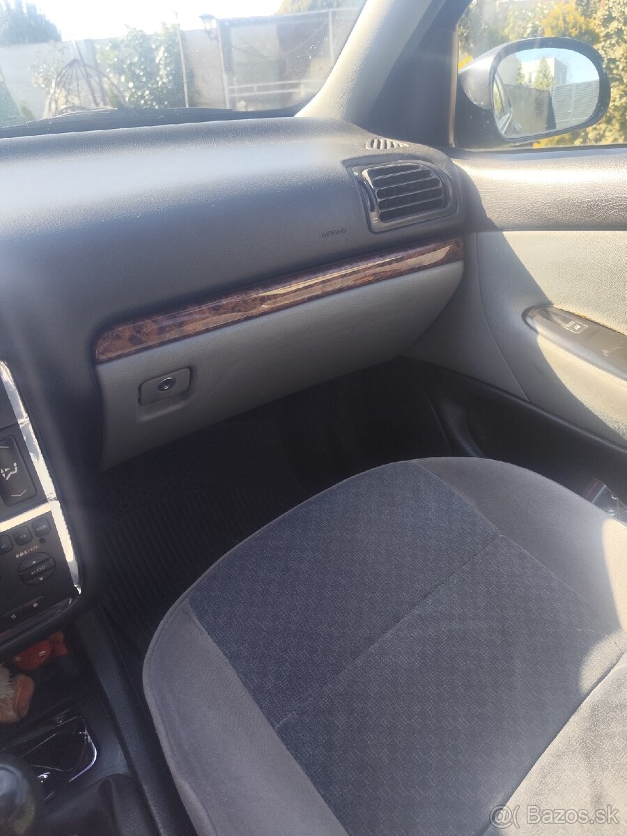 Predám Peugeot 406 - 9