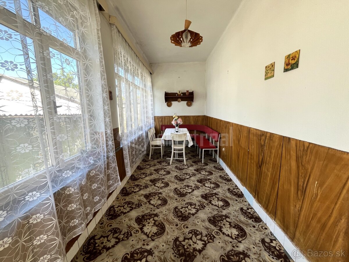 Predaj - rodinný dom - Elegantný 5 izbový dom na náme… - 9