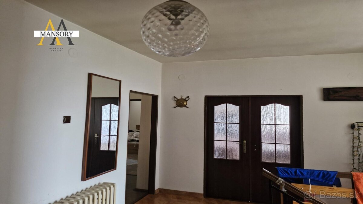 Na predaj priestranný 6-izbový rodinný dom s veľkým pozemkom - 9