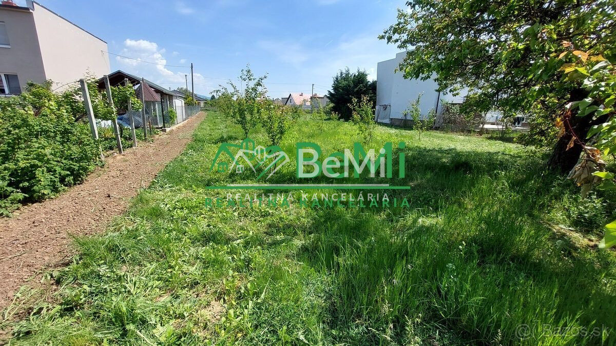 ZNÍŽENÁ CENA na predaj stavebný pozemok v obci Horné Štitáre - 9