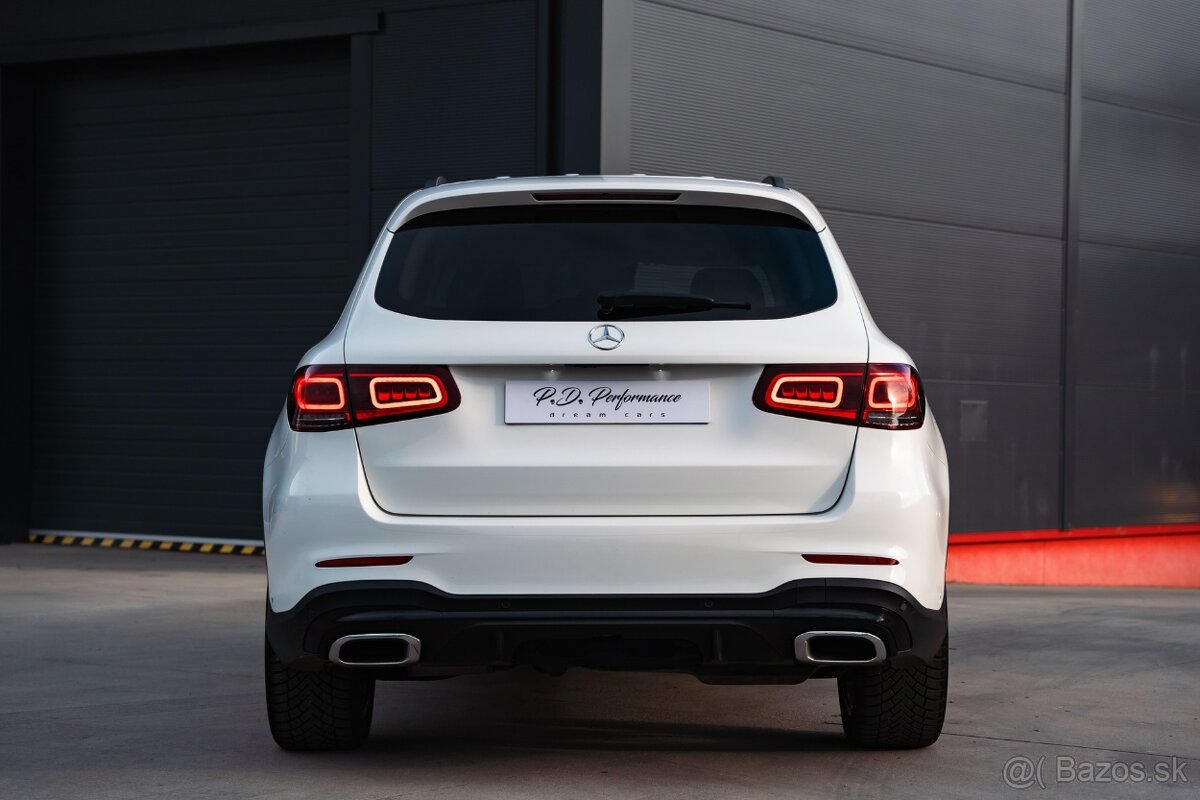 Mercedes-Benz GLC 220d 4Matic AMG Line / Airmatic / Masáž - 9