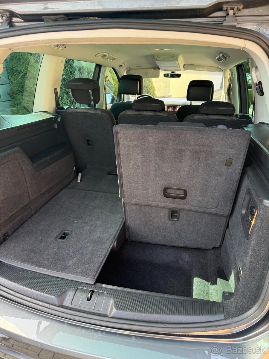 Volkswagen Sharan 4motion 4x4, 7miestne - 9