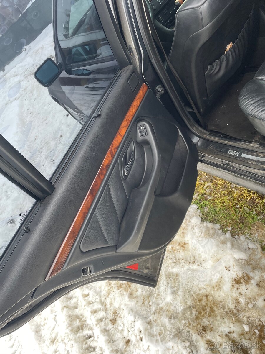 Rozpredam e39 530d sedan automat - 9
