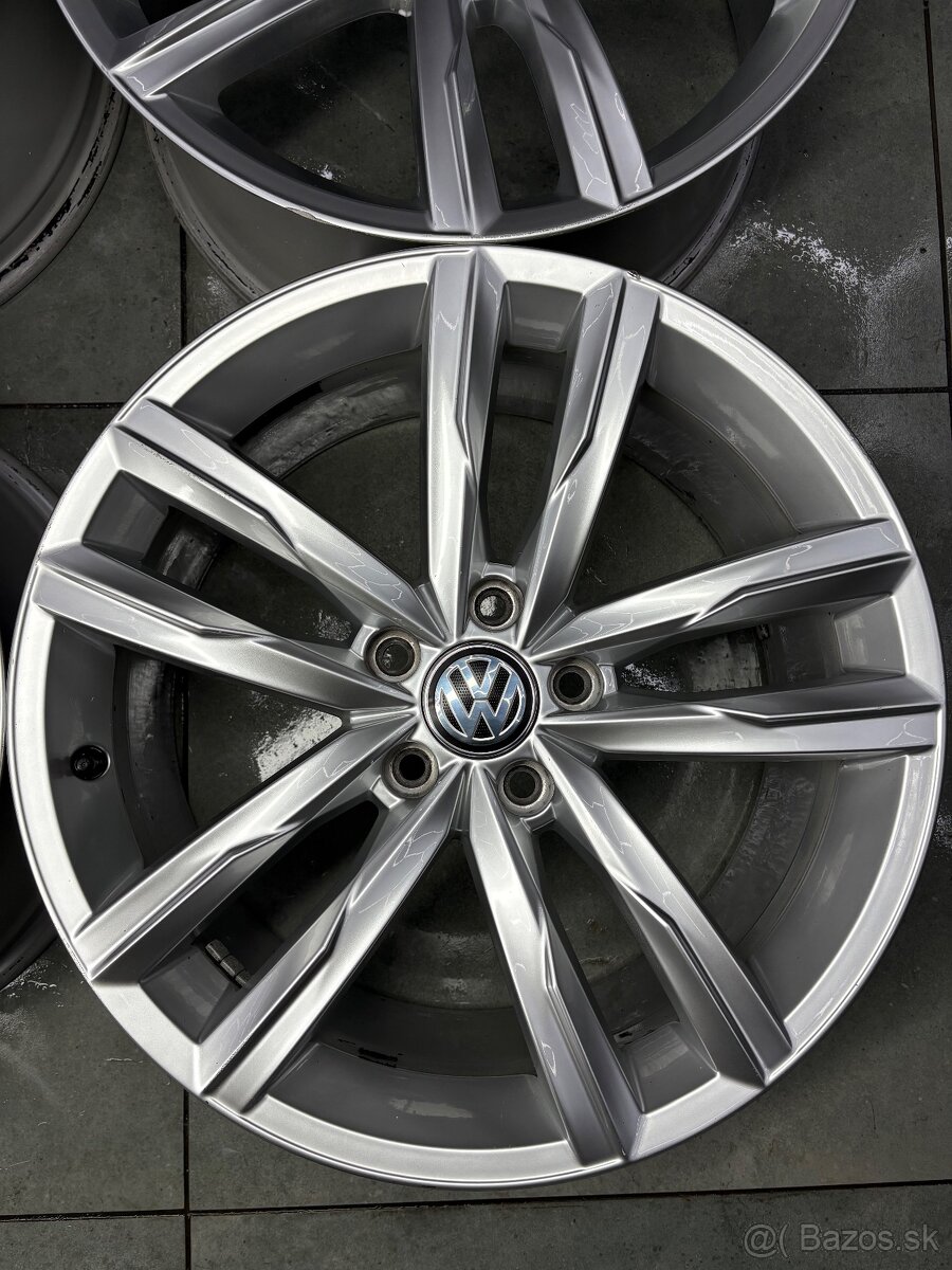 5x112 r18 Dartford Passat B 8 r Line - 9