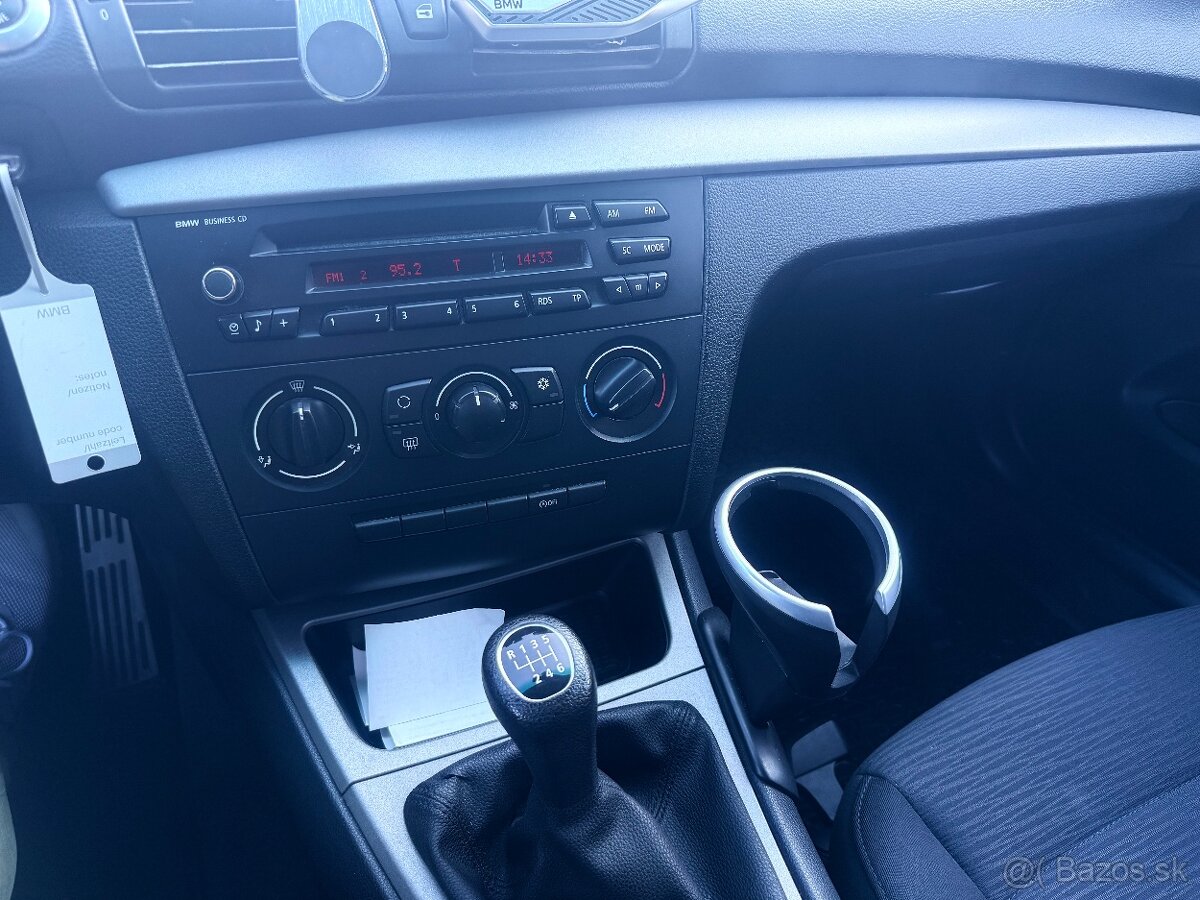 BMW 116d E87 – 2.0d, manuál, 85 kW - 9