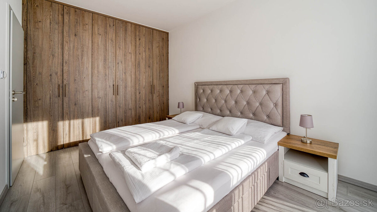Štýlový kompletne zariadený 2 izbový apartmán s terasou s mo - 9