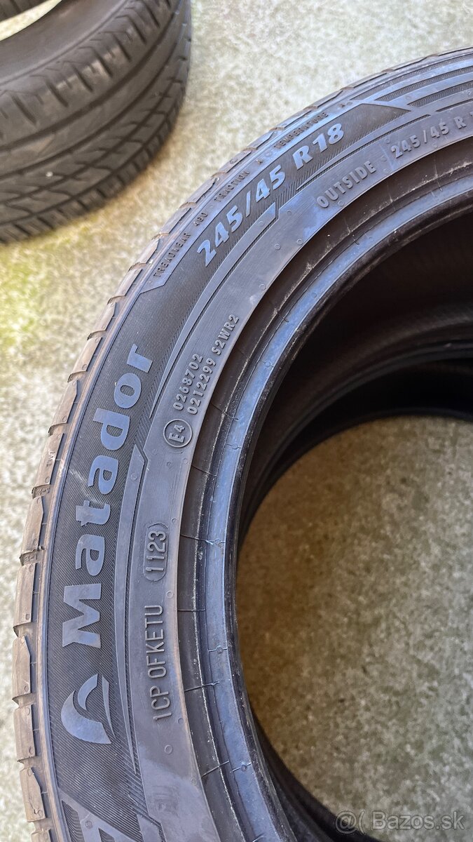 Letné pneu 245/45 r18 - 9