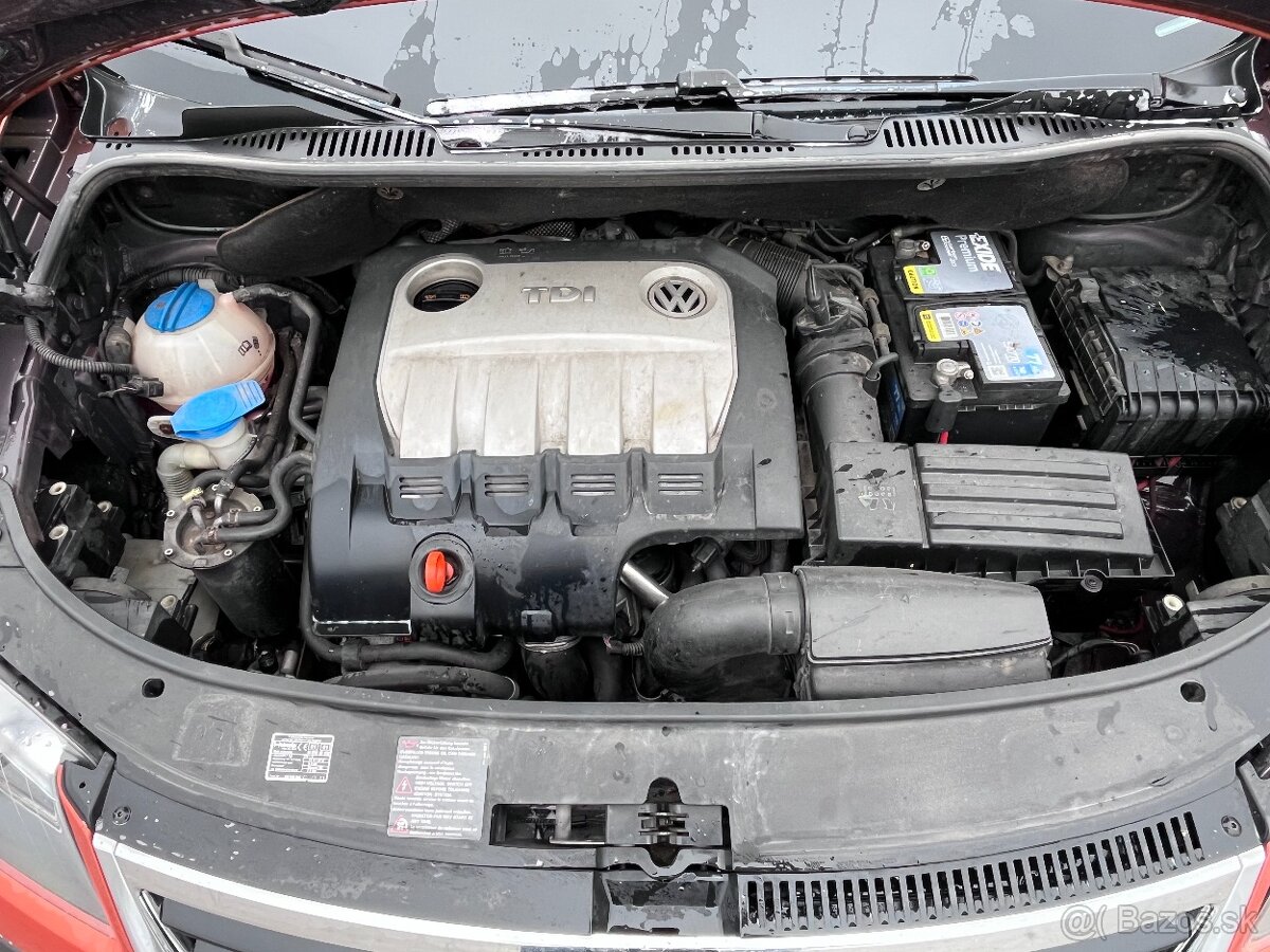 VW Cross Touran 2.0 TDI 170 PS , 6 st. manuál – 2008 - 9