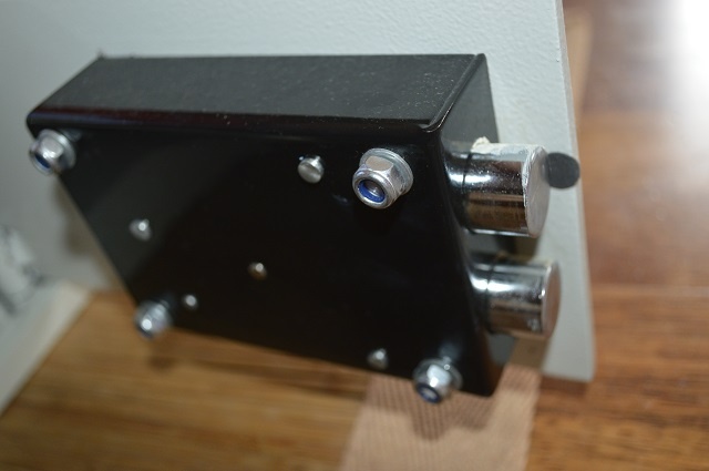 predam tazky, masivny trezor - 9