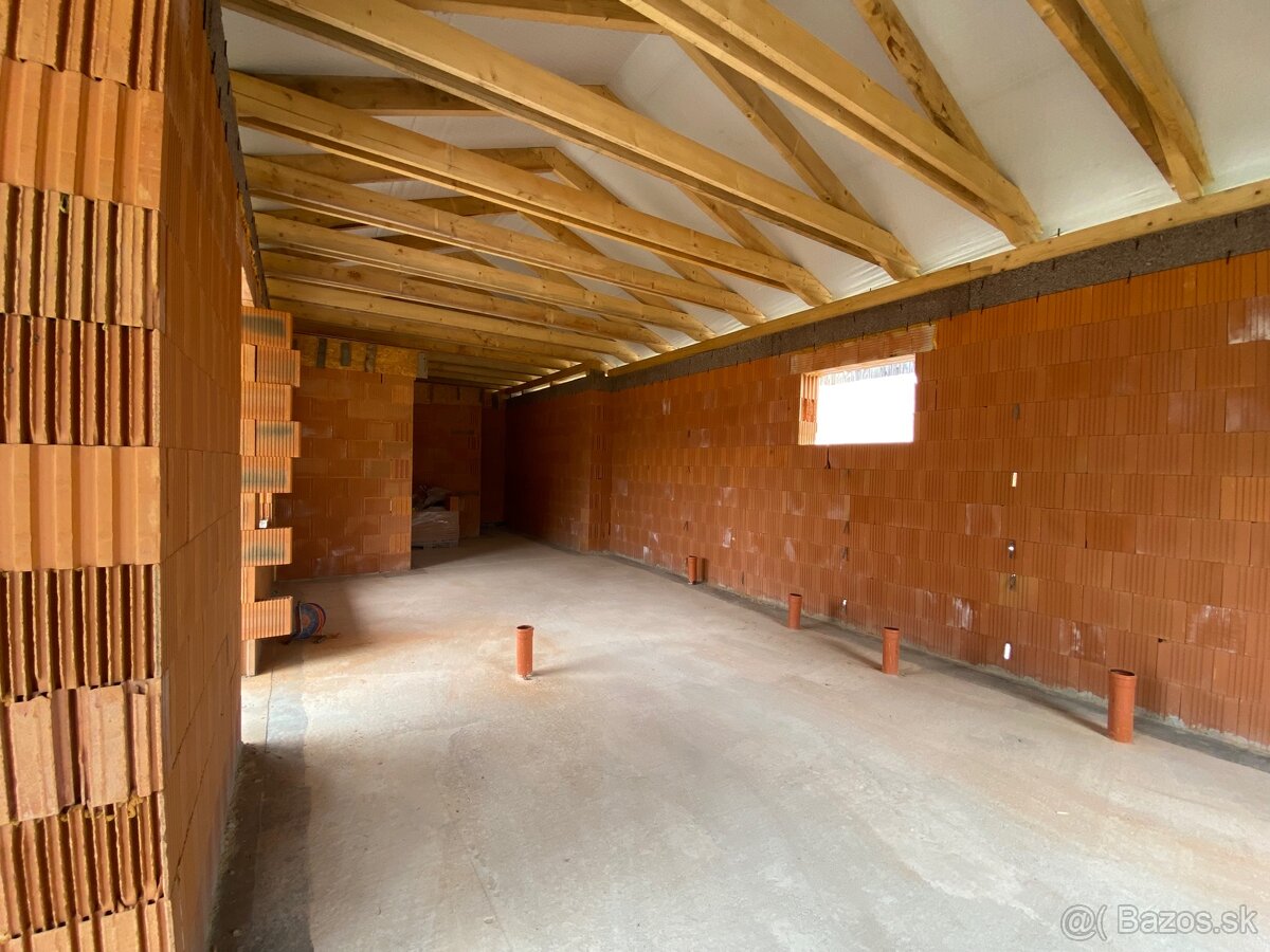 Stavebné práce a rekonštrukcie - 9