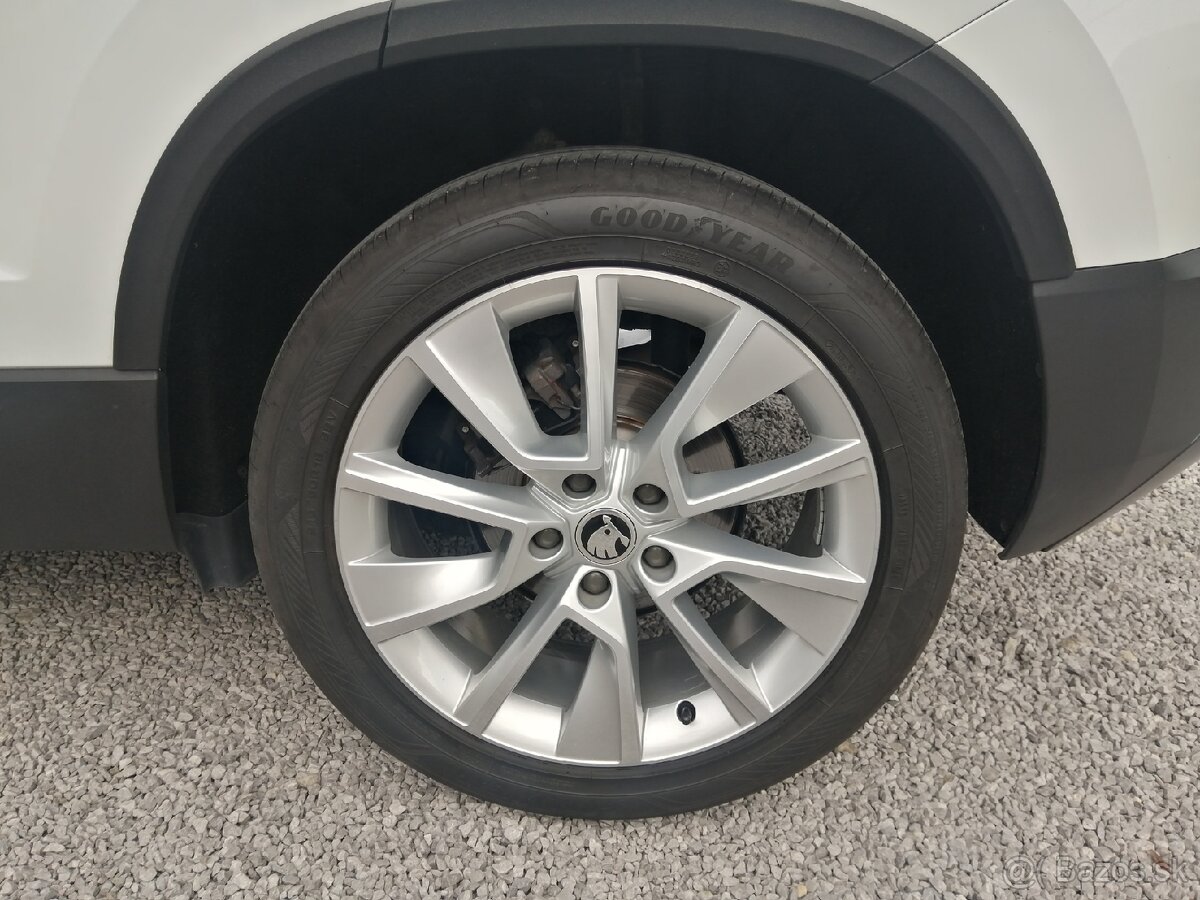 Skoda karoq 1.6 style, panorama, el. ťažné, canton - 9