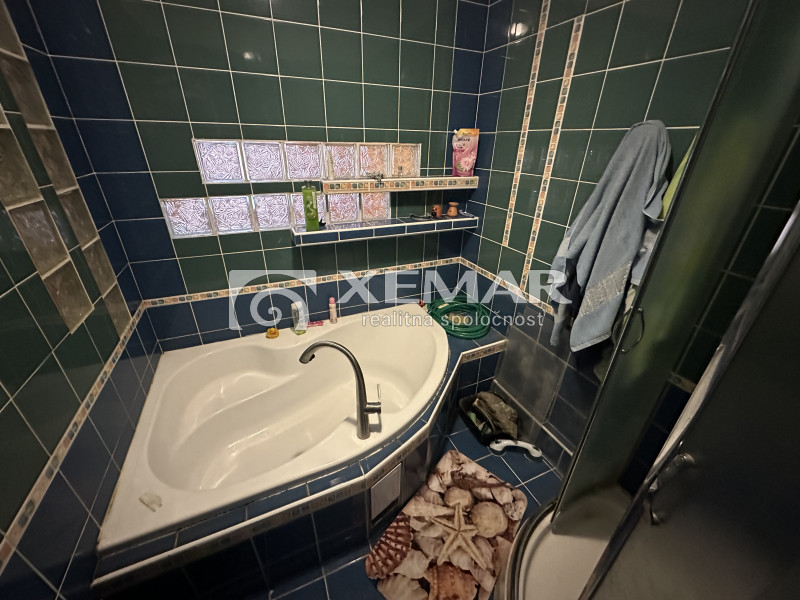 Na predaj 4-izbový byt v Detve - 9