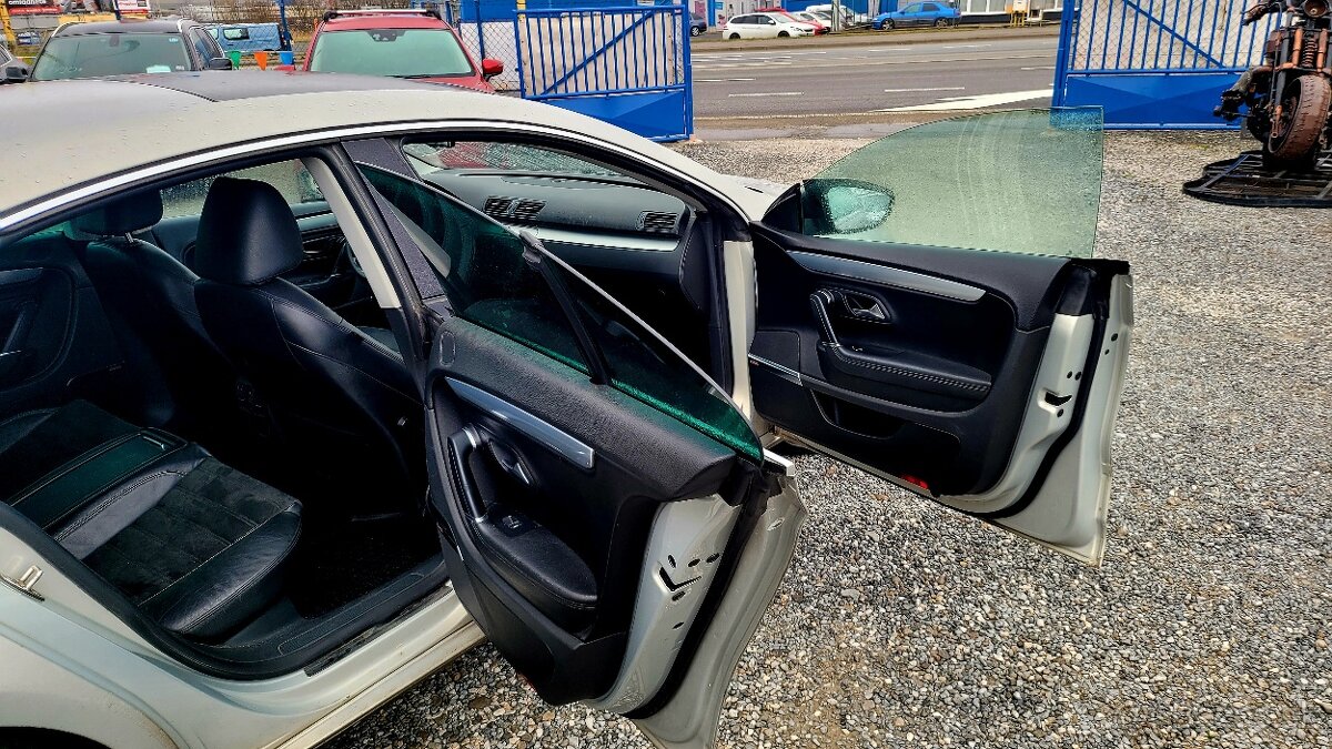 Volkswagen Passat CC 2.0 TDI-103 kw - 9