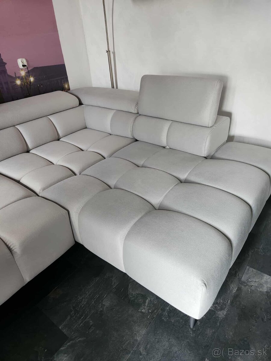 Nova sedačka moderná s elek. nastav. sedenim - 9