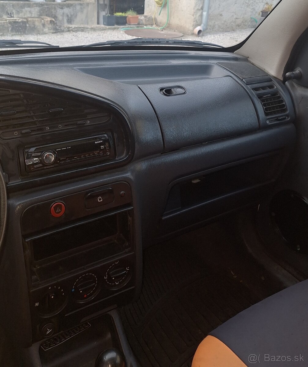 Peugeot Partner 1.9d - 9