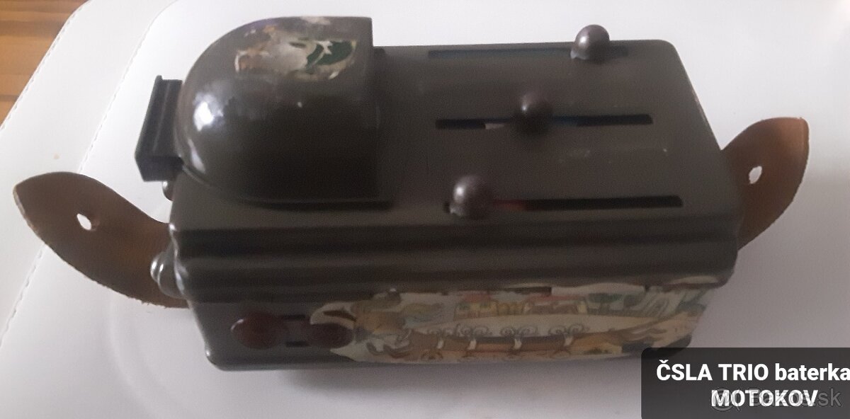 Predaj retro kávovaru,lávovej lampy,hovoriacej kačky a bate - 9