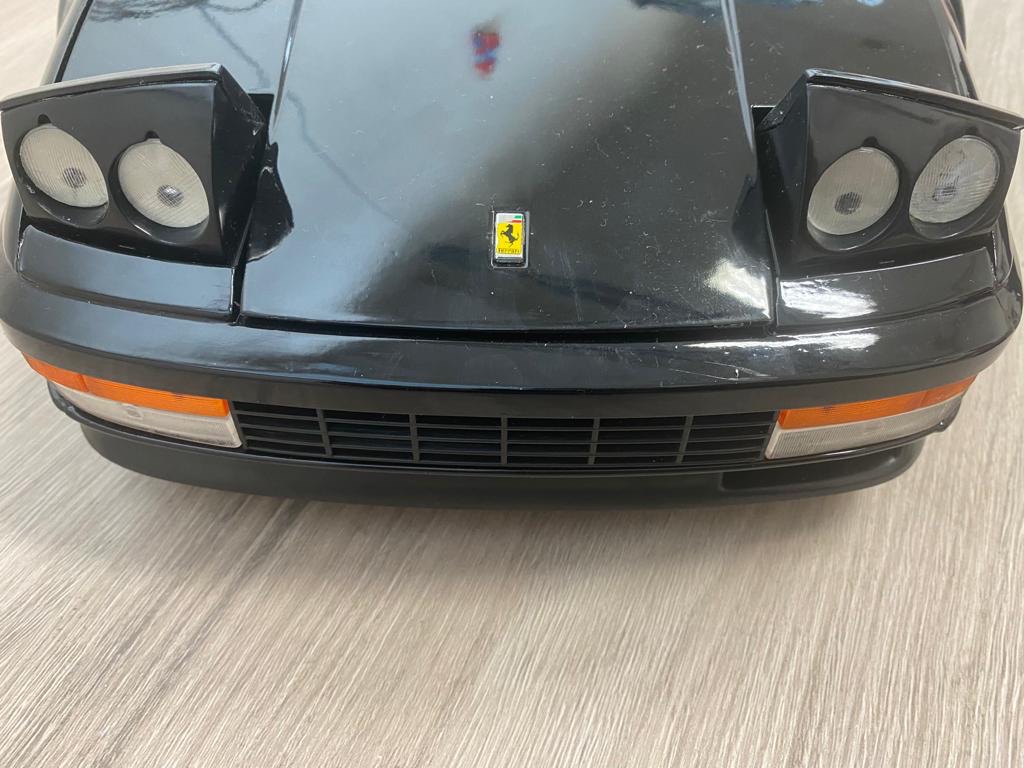 Ferrari Testarossa Model v mierke 1:8 - 9