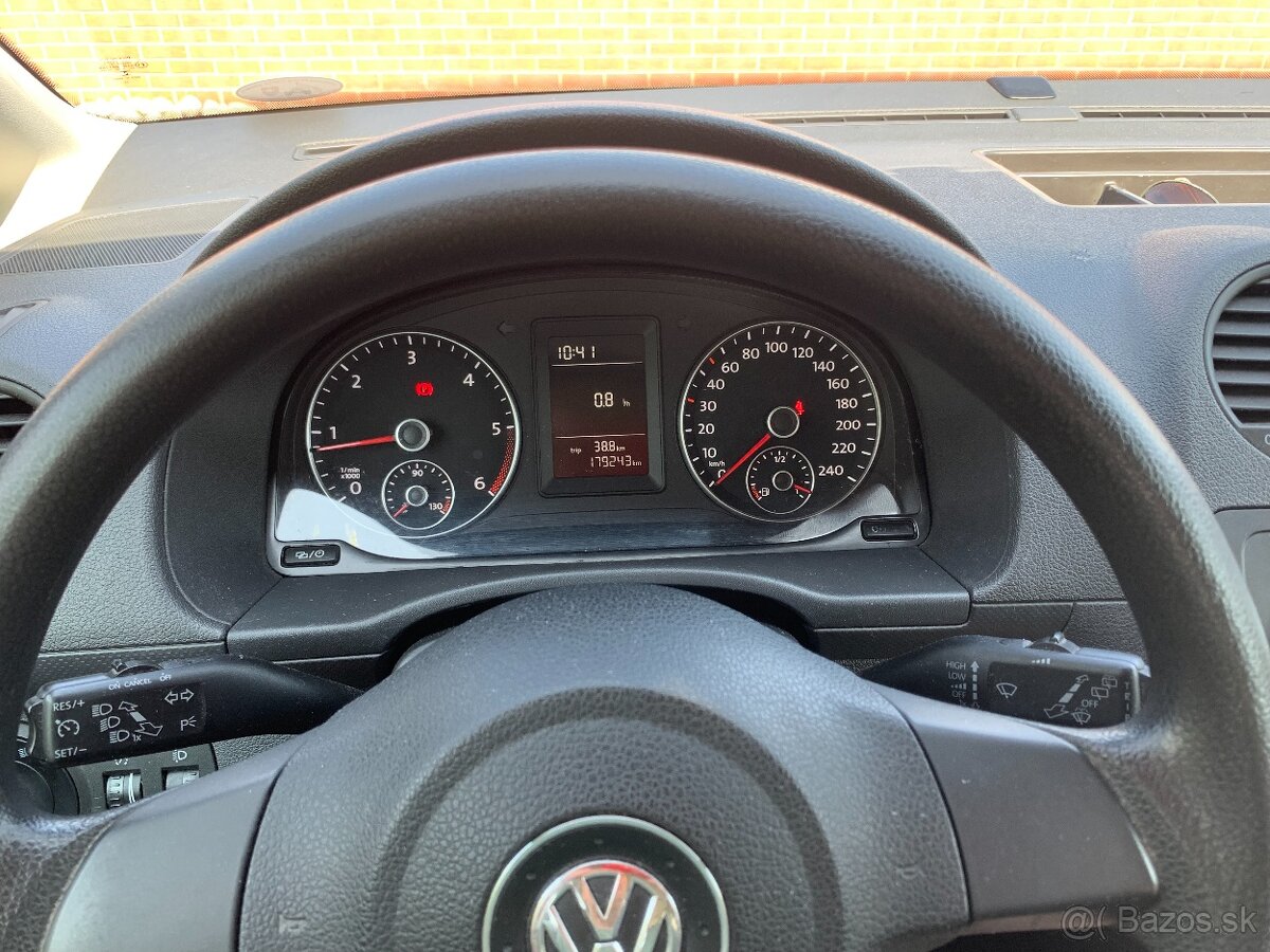 VW Caddy MAXI TDI - 9
